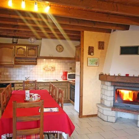 Spacieux A Rochesson, Pres De Gerardmer, Avec Garage, Cheminee, Wifi Et Equipements Complets - Fr-1-589-167 Дом отдыха