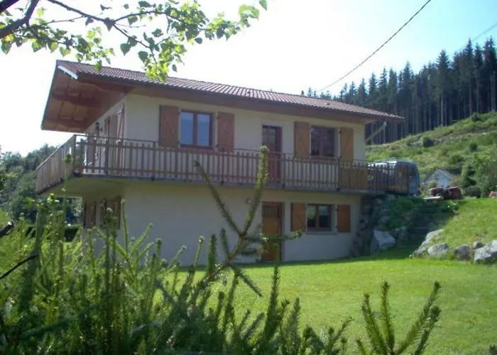Spacieux A Rochesson, Pres De Gerardmer, Avec Garage, Cheminee, Wifi Et Equipements Complets - Fr-1-589-167 Prázdninový dům Rochesson